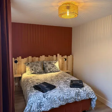 Maison Avec Jardin 6 Couchages & Parking Gratuit A Proximite Du Futuroscope בית נופש *
